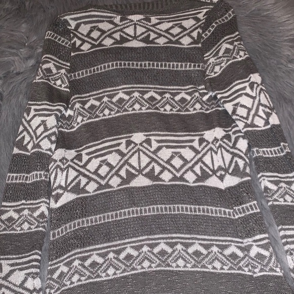 Cardigan - Picture 1 of 3